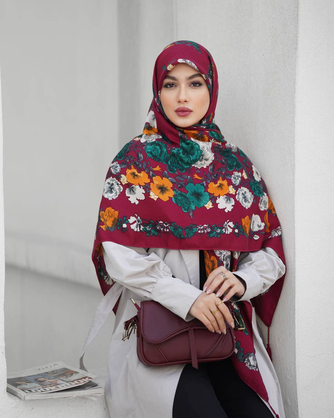 روسری نخی سیااسکارف زنانه