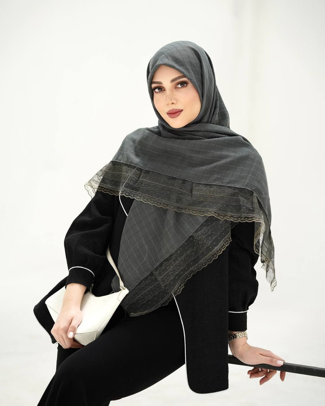 روسری نخی دور گیپور دانتل قواره ۱۴۰