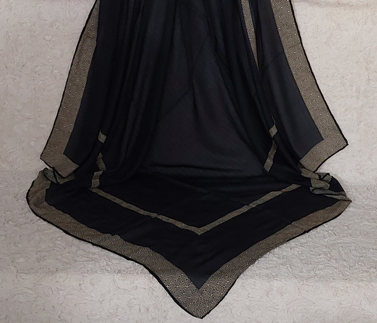 روسری ژاکارد دور حاشیه