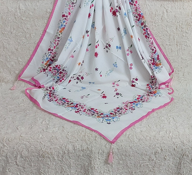 روسری زنانه سوپرنخ گلدار