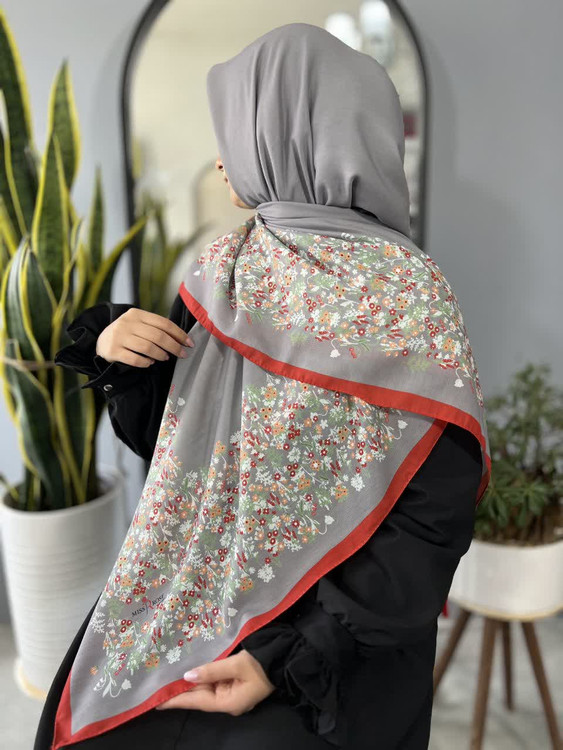 روسری سوپرنخ گلدار ریز