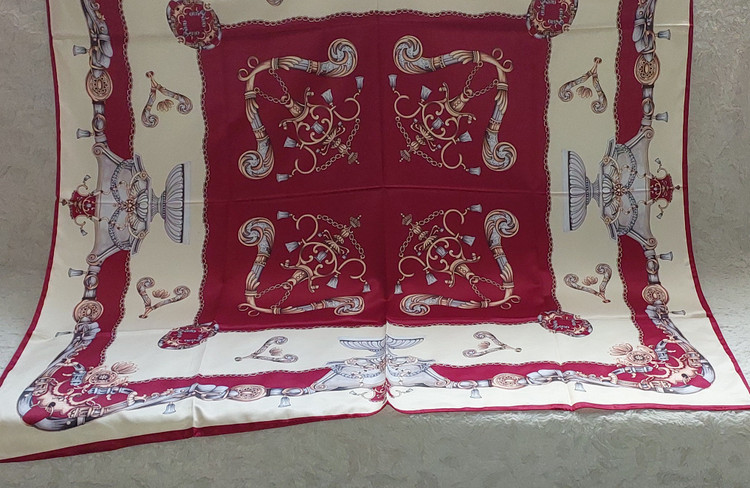 روسری ساتن دوردست دوز