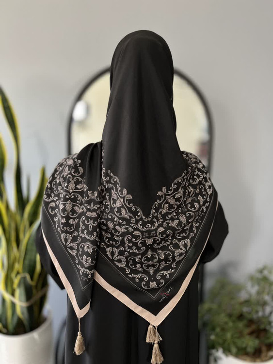 روسری سوپرنخ مشکی