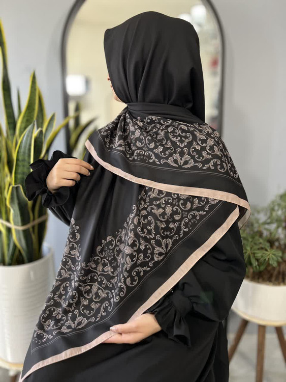 خرید آنلاین روسری منگوله دار