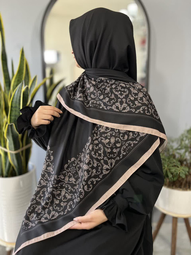 خرید آنلاین روسری منگوله دار