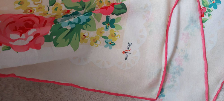 خرید روسری دور دست دوز