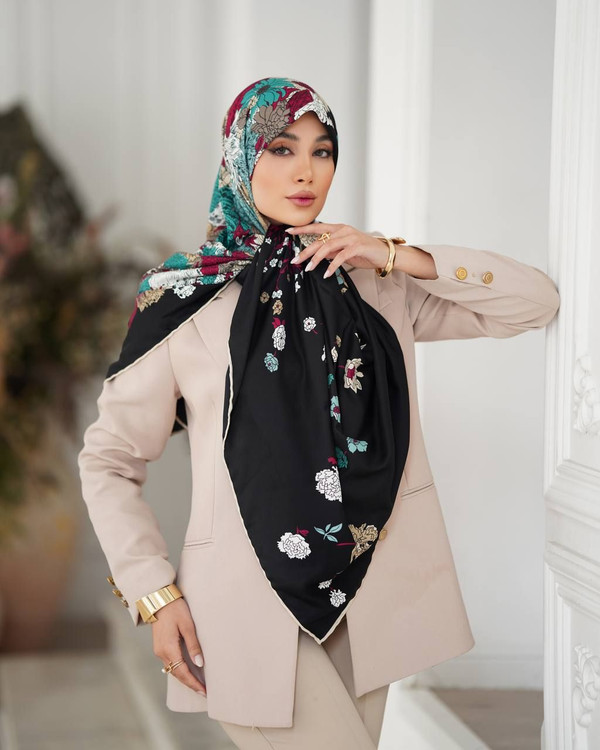 روسری ابریشم توییل