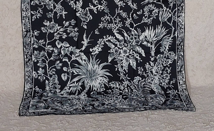 خرید آنلاین روسری ابریشم توییل