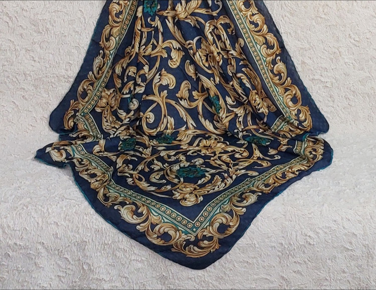 خرید آنلاین روسری نخ گارزا