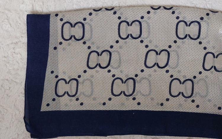 خرید آنلاین روسری نخ سیااسکارف