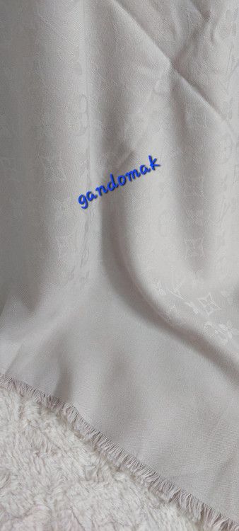 خرید آنلاین روسری نخ کشمیر قواره ۱۴۰