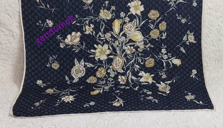 روسری زنانه قواره ۱۲۰