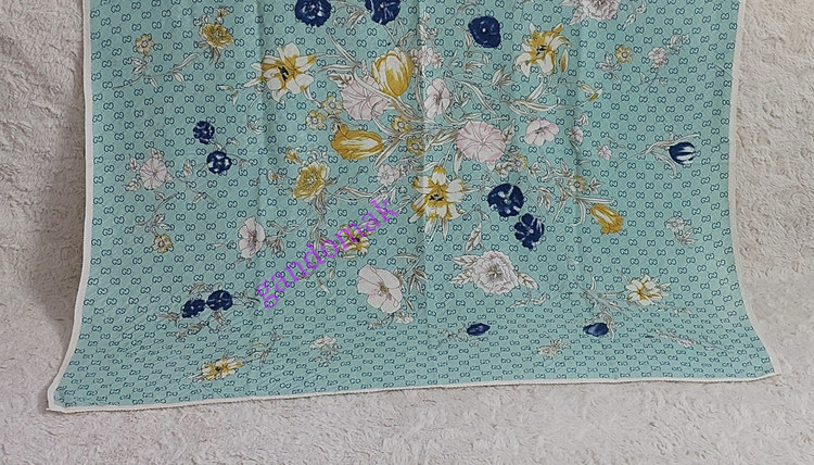 خرید روسری پلیسه آبی