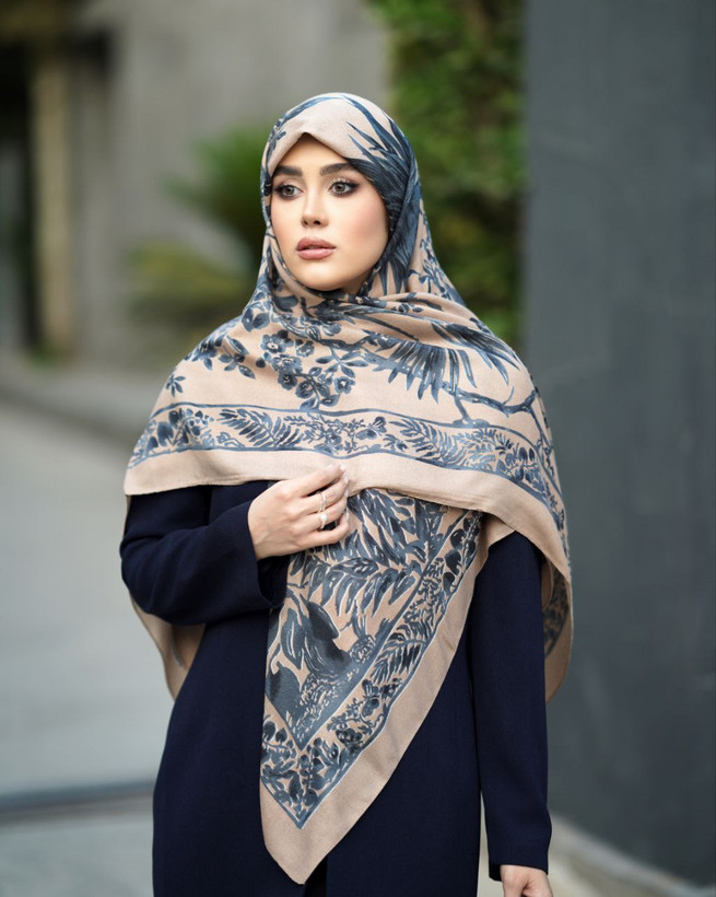 روسری زنانه نخی سیااسکارف چهارفصل قواره ۱۴۰