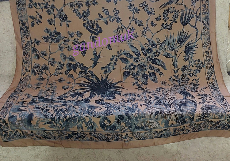 روسری زنانه نخی سیااسکارف چهارفصل قواره ۱۴۰