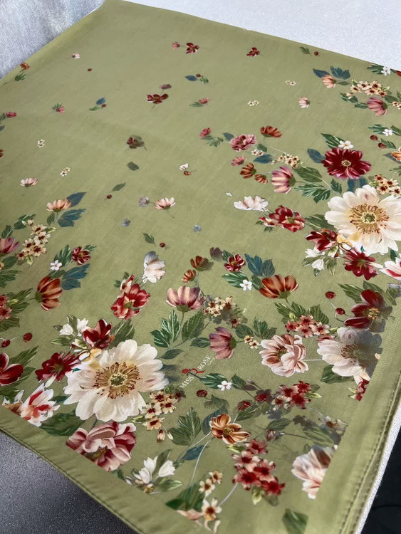 خرید آنلاین روسری سوپرنخ میس رز قواره ۱۴۰