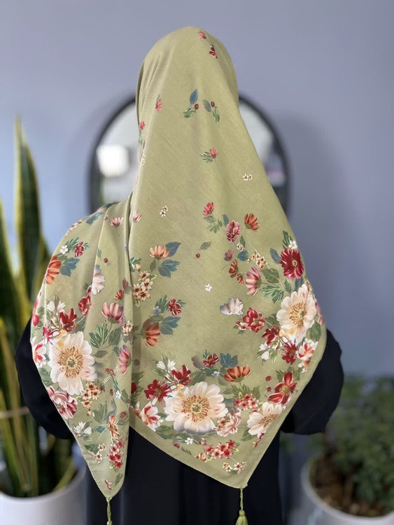 روسری سوپرنخ میس رز قواره ۱۴۰