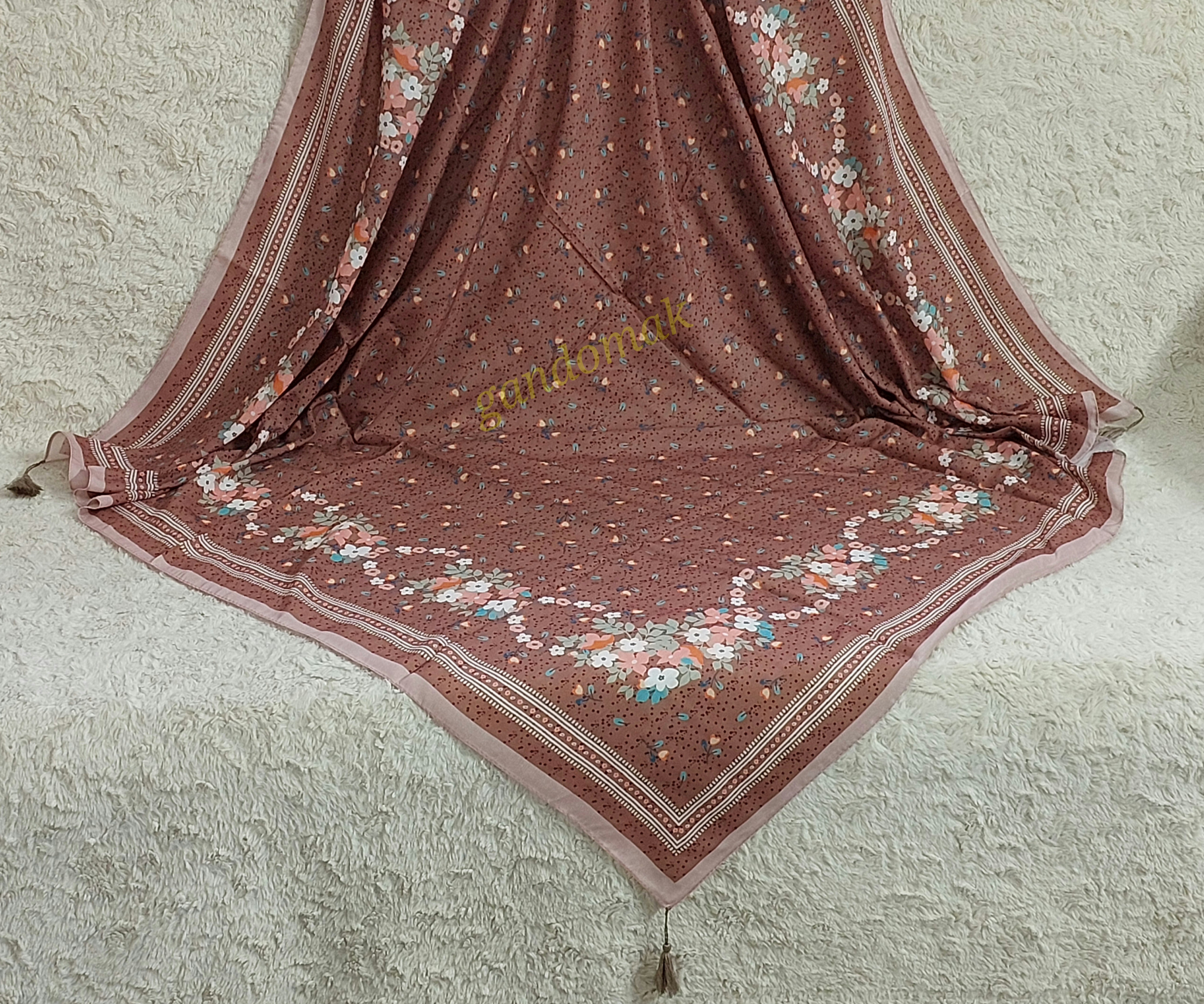 روسری سوپرنخ میس رز قواره ۱۴۰