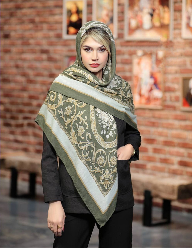 روسری زنانه نخ کجراه پاییزه آناهیتا قواره ۱۴۰