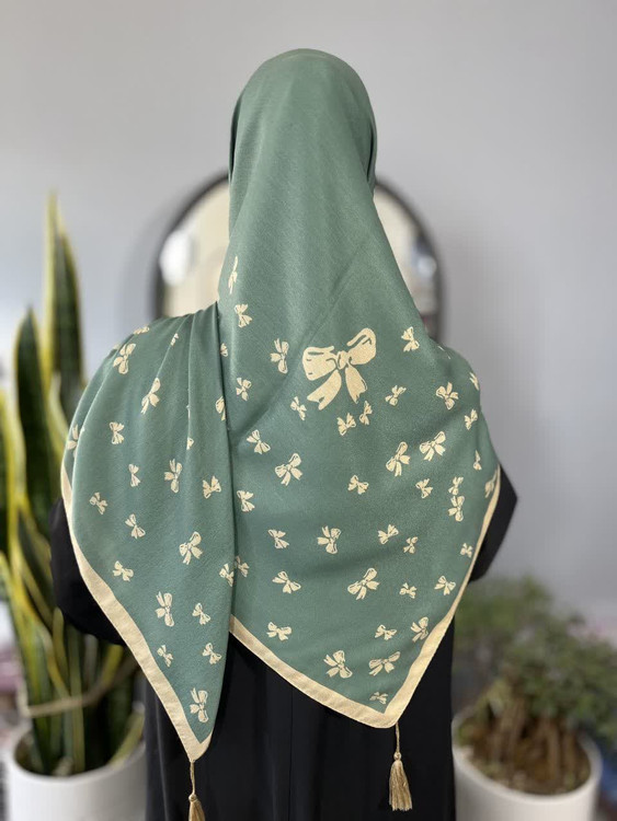 خرید روسری منگوله دار قواره ۱۴۰ میس رز