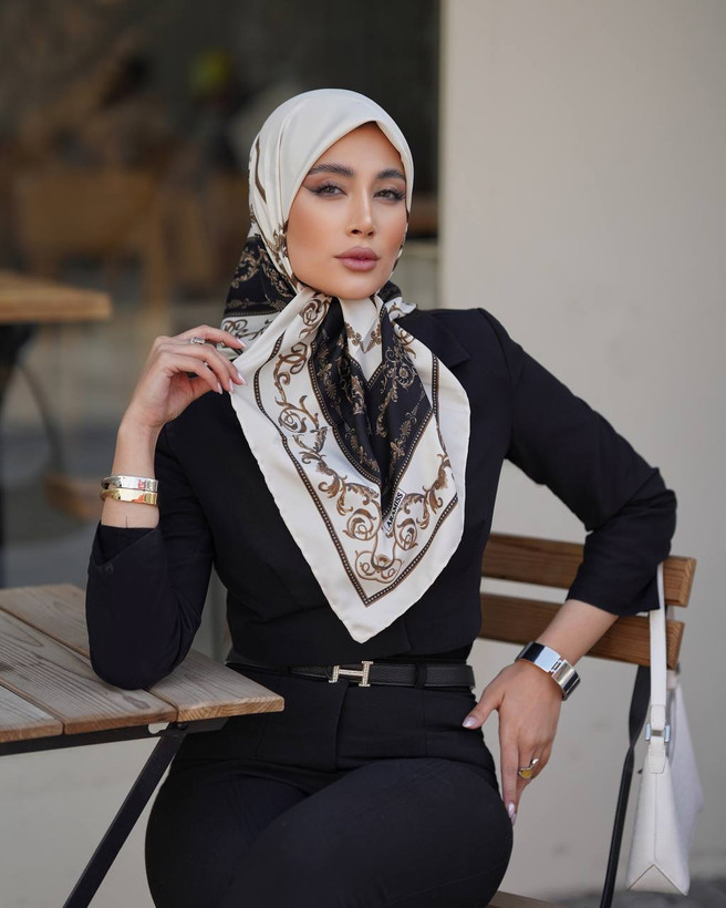 خرید روسری ابریشم قواره ۹۰