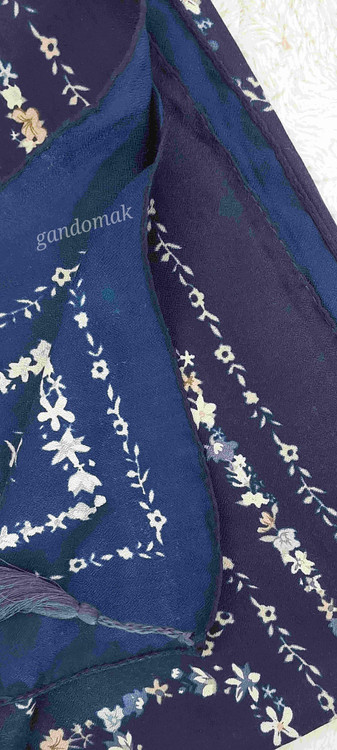 خرید روسری زنانه نخی