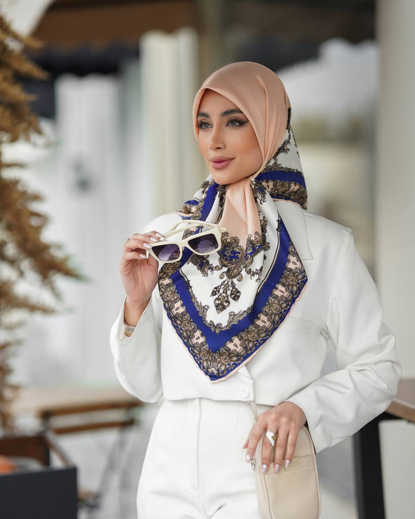 روسری زنانه ابریشم توییل کجراه