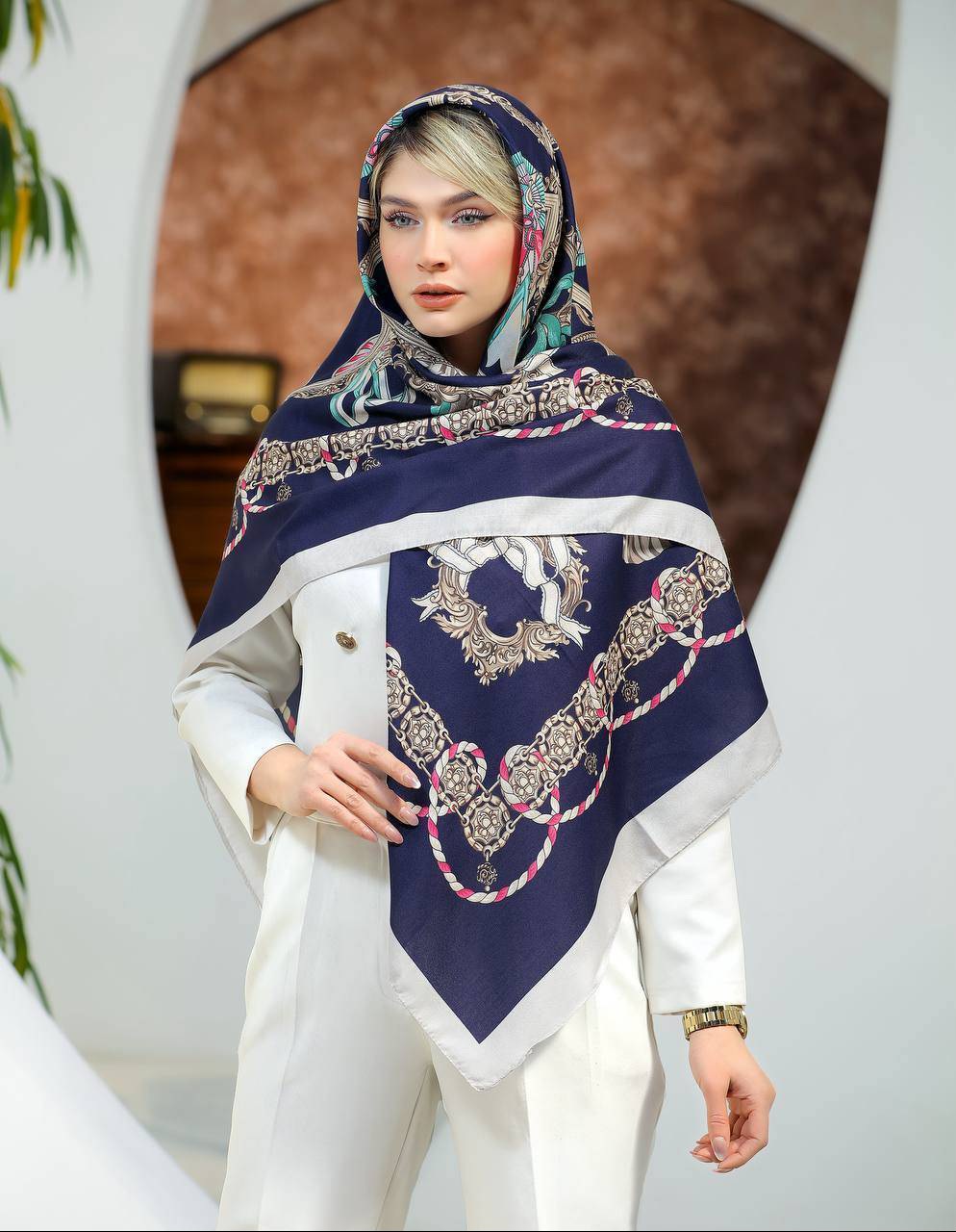 روسری زنانه نخی سیااسکارف قواره ۱۴۰
