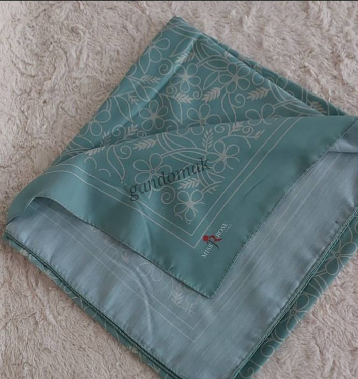 خرید روسری سوپر نخ سبز پاستیلی