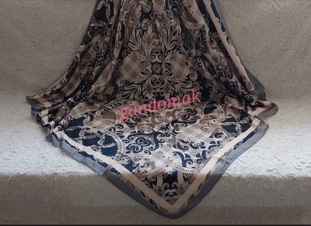 خرید آنلاین روسری نخی سیااسکارف
