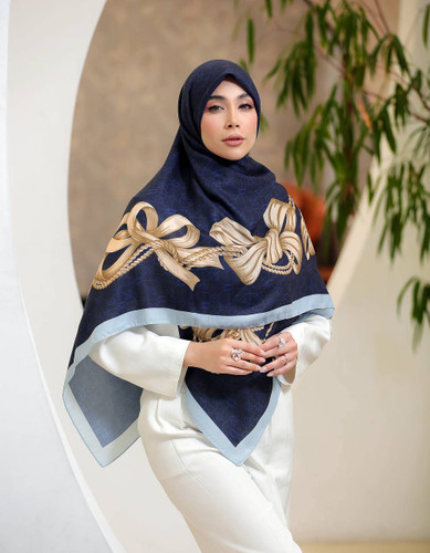 روسری زنانه نخی سیااسکارف قواره ۱۴۰