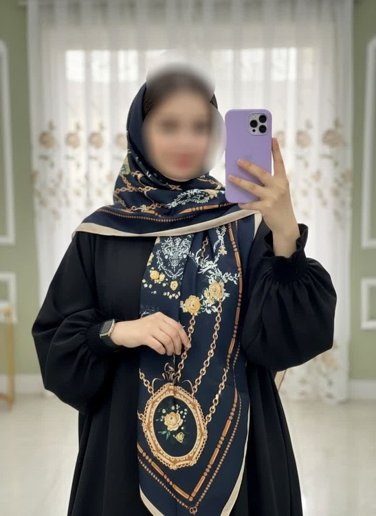 روسری زنانه سوپرنخ میس رز قواره ۱۴۰