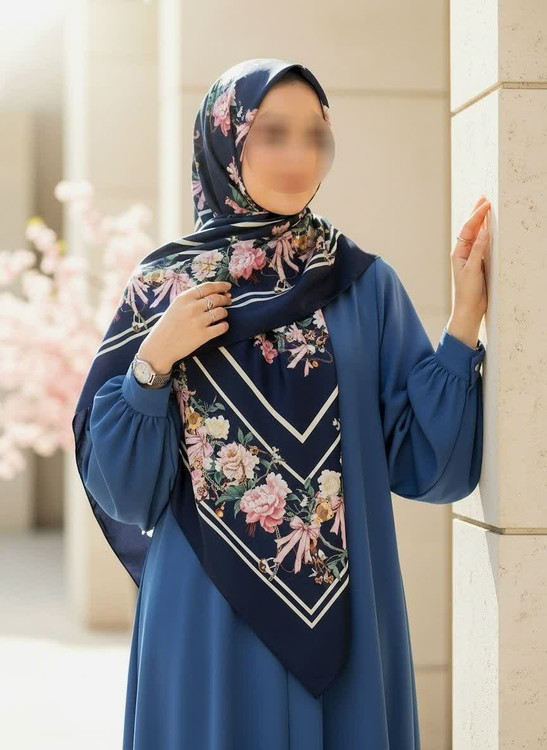 روسری کرپ نخ میس رز سرمه ای