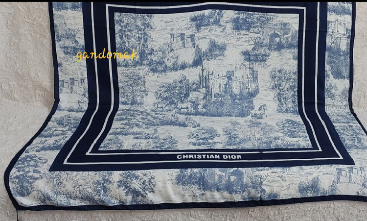 خرید روسری سفید سرمه ای