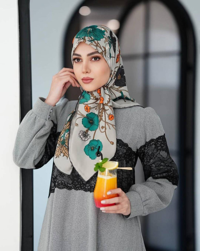 روسری زنانه ابریشم توییل قواره ۱۰۰