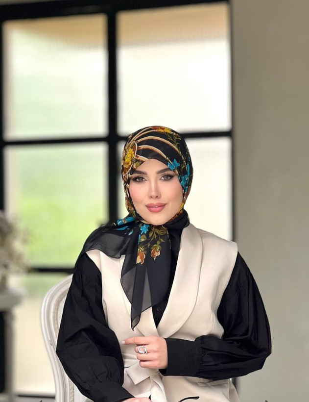 روسری زنانه حریر شیفون قواره ۹۰