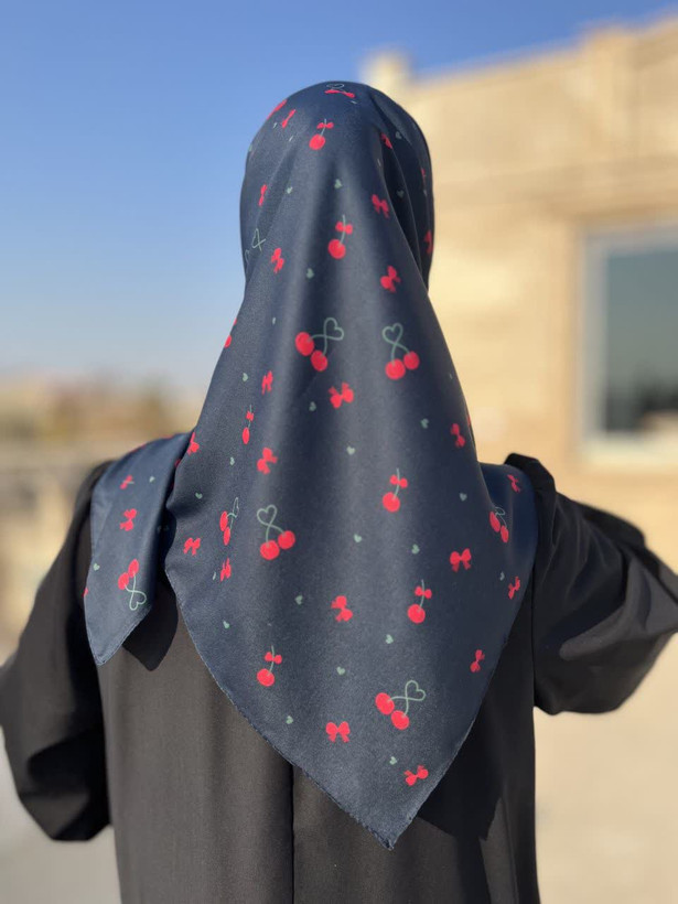 روسری دخترانه کرپنخ میس رز قواره ۱۲۰