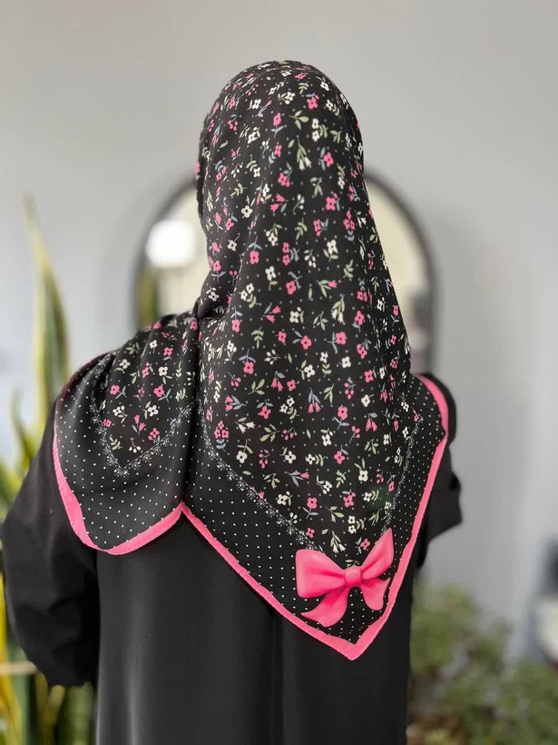 روسری دخترانه کرپنخ میس رز قواره ۹۵