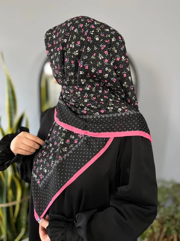 روسری دخترانه کرپنخ میس رز قواره ۹۵
