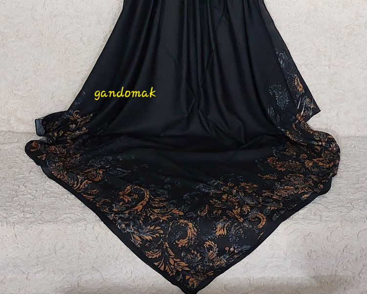 روسری زنانه سوپرنخ میس رز قواره ۱۴۰(مجموعه اقتصادی)