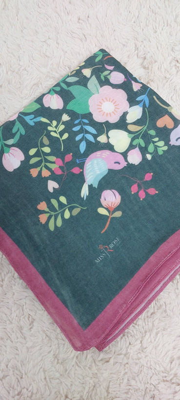 روسری دخترانه نخی میس رز قواره ۱۰۰