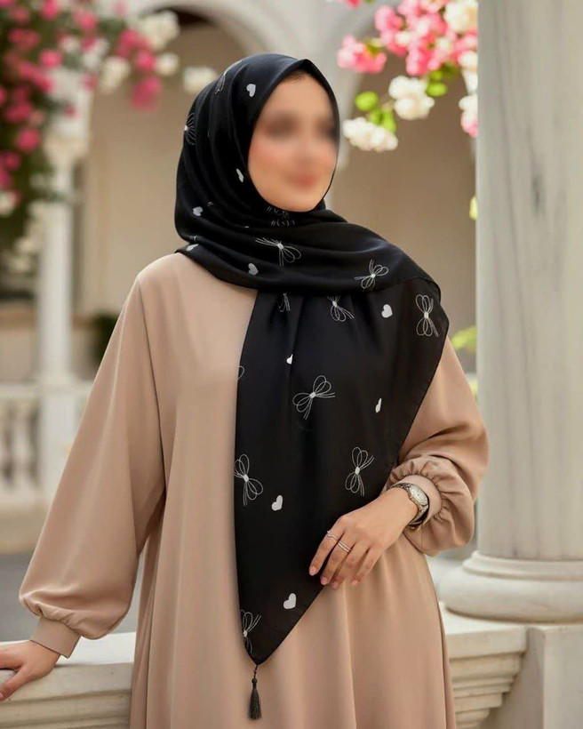 روسری زنانه سوپرنخ میس رز قواره ۱20
