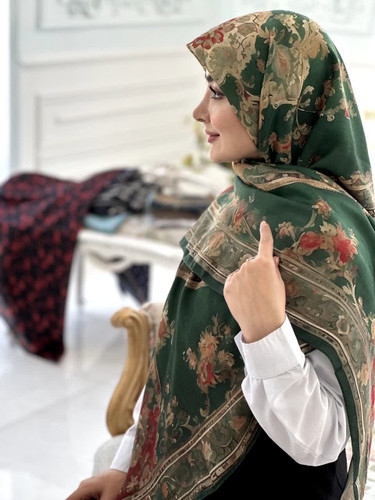 روسری زنانه سوپرنخ قواره ۱۴۰