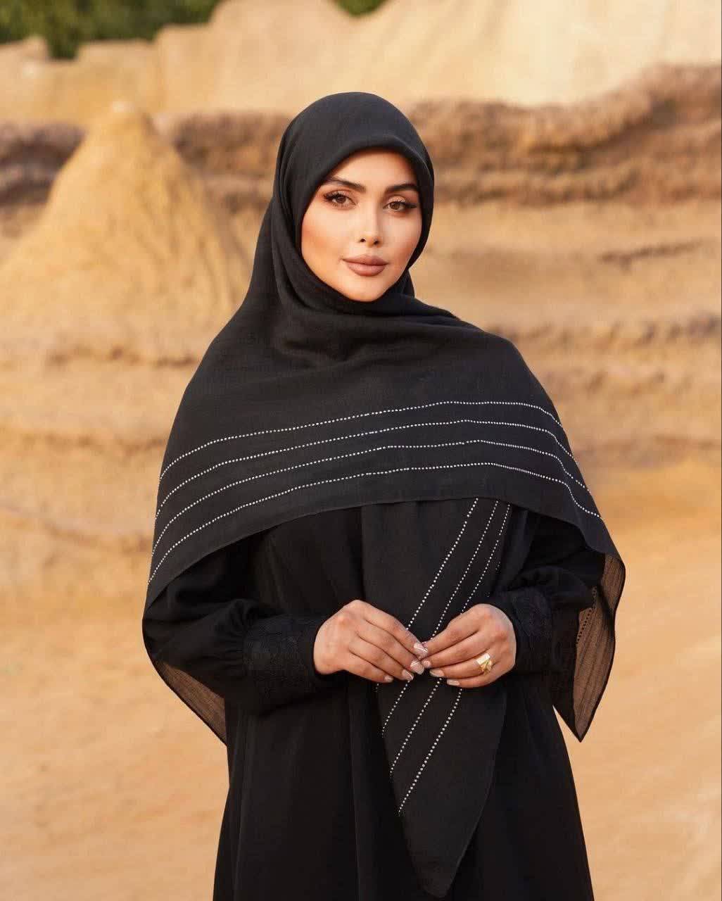 روسری زنانه وال اسلپ نگین دار قواره ۱۳۵