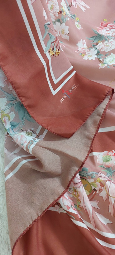 روسری کرپنخ شکلاتی