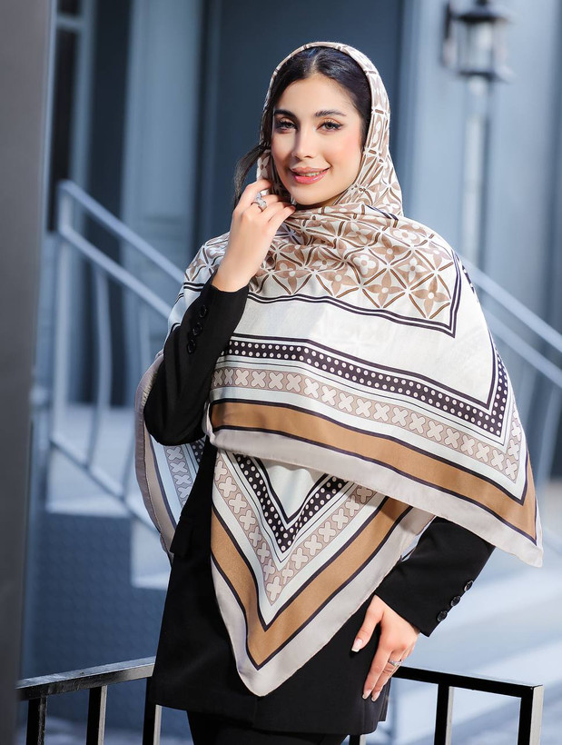 روسری نخی سیااسکارف