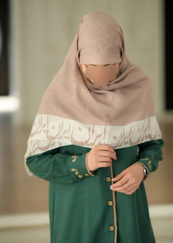 روسری سوپرنخ زنانه طرح ایران قواره ۱۴۰